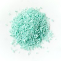 Lampové sklo - skleněné tyče, tyčky - Sklo pro výrobu korálků - americké, německé, italské sklo / 243RW-frits-3mm Isar green (COE 96, Reichenbach) – frita, jemná drť 2-3 mm